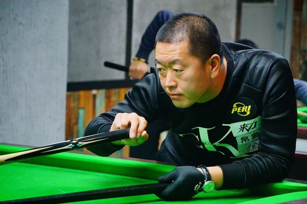 外线牵制 外线牵制