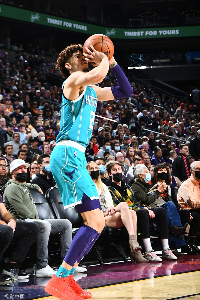 季因伤仅打 季因伤仅打